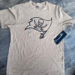 '47 Brand Tampa Bay Buccaneers Shirt Men's Medium M Dusted Khaki NWT NFL Tee